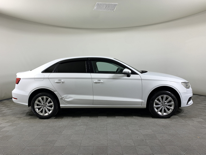 AUDI A3 1.4, 2015 года, Робот, БЕЛЫЙ