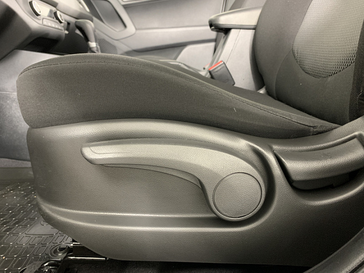 HYUNDAI Creta 2, 2017 года, Автоматическая, СЕРЫЙ