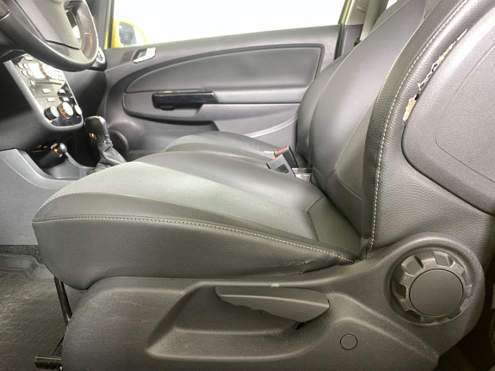 Opel Corsa 1.4, 2008 года, Автоматическая, Желтый