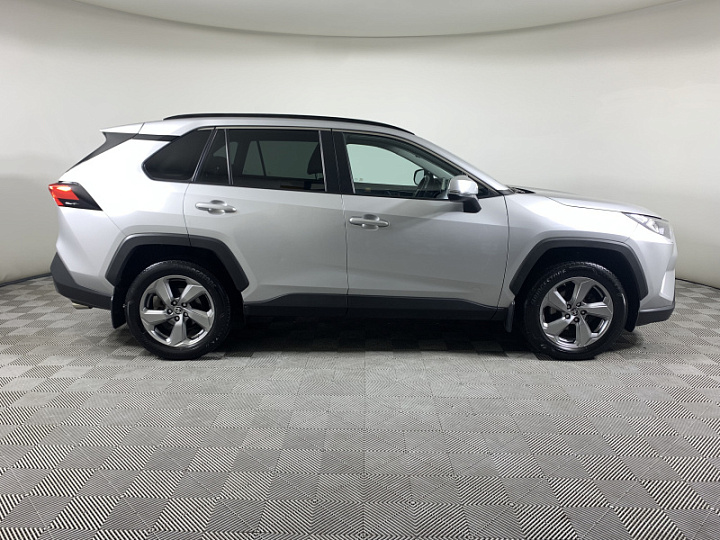 Toyota RAV4 2, 2021 года, Автоматическая, Серый