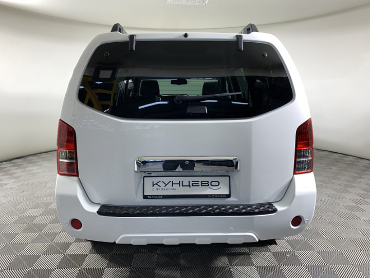 NISSAN Pathfinder 2.5, 2011 года, Автоматическая, БЕЛЫЙ
