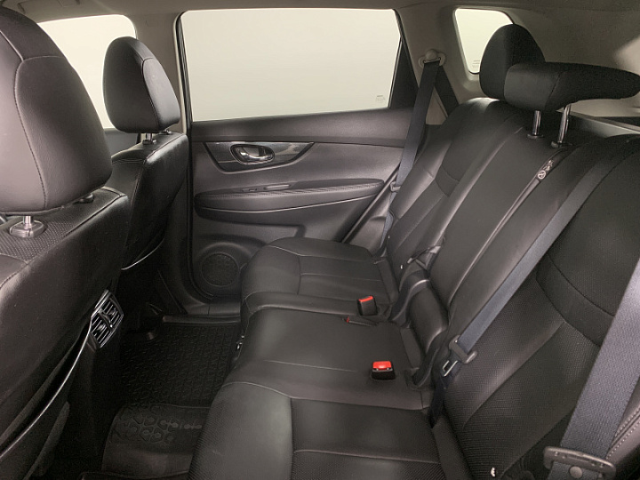 NISSAN X-Trail 2.5, 2017 года, Вариатор, ЧЕРНЫЙ