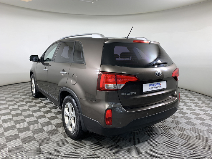 KIA Sorento 2.4, 2013 года, Автоматическая, БЕЖЕВЫЙ