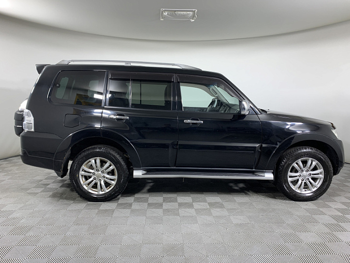 MITSUBISHI Pajero 3, 2011 года, Автоматическая, ЧЕРНЫЙ