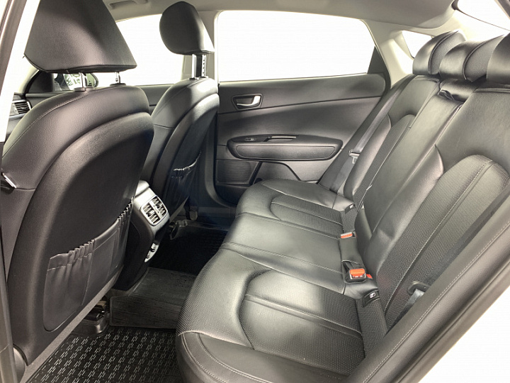KIA Optima 2.4, 2017 года, Автоматическая, БЕЛЫЙ