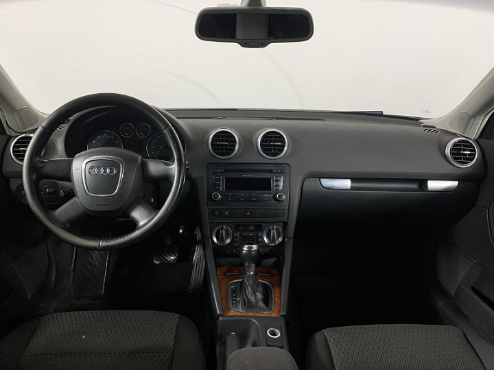 AUDI A3 1.2, 2012 года, Робот, ЧЕРНЫЙ