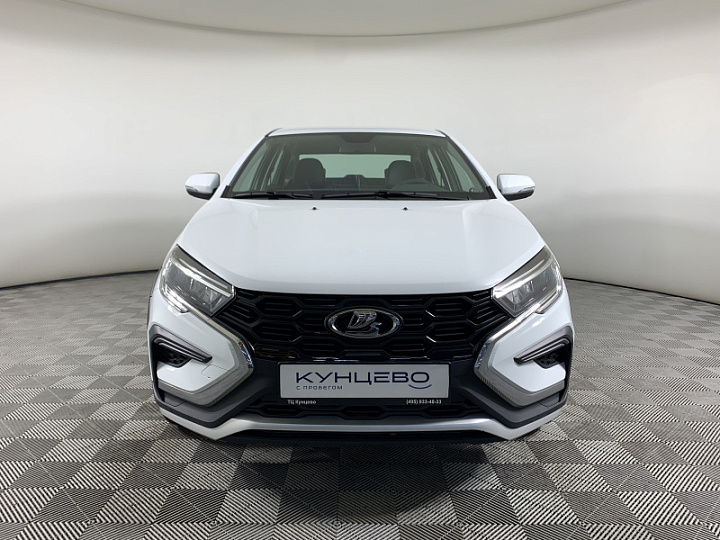 Lada Vesta 1.6, 2023 года, Механика, БЕЛЫЙ