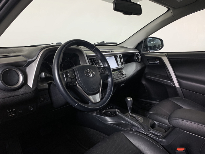 Toyota RAV4 2.5, 2017 года, Автоматическая, Черный