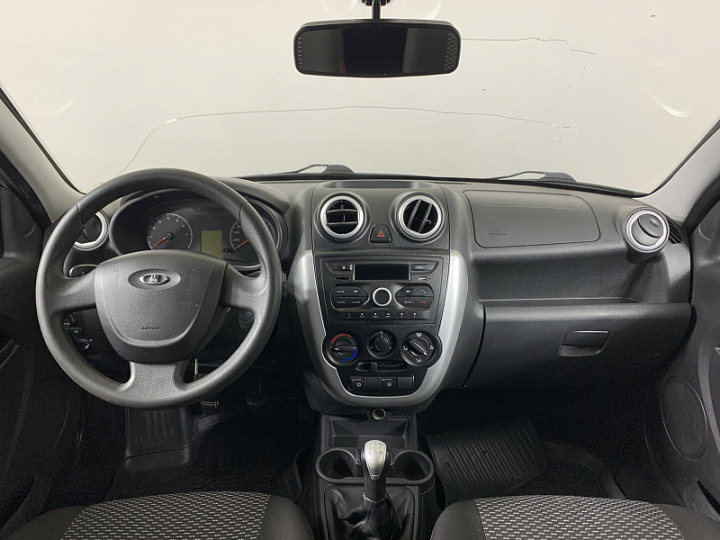 Lada Granta 1.6, 2017 года, Механика, БЕЛЫЙ