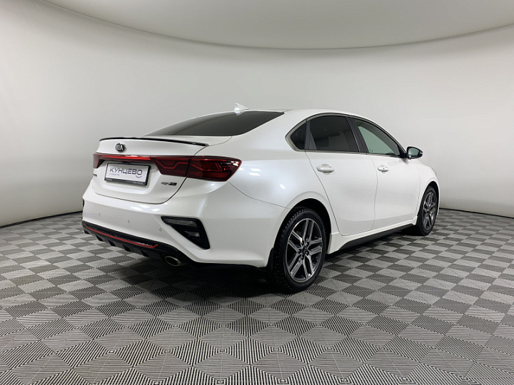 KIA Cerato 2, 2021 года, Автоматическая, БЕЛЫЙ