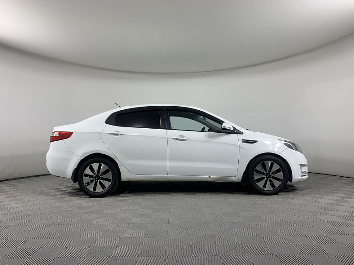 KIA Rio 1.6, 2014 года, Автоматическая, БЕЛЫЙ