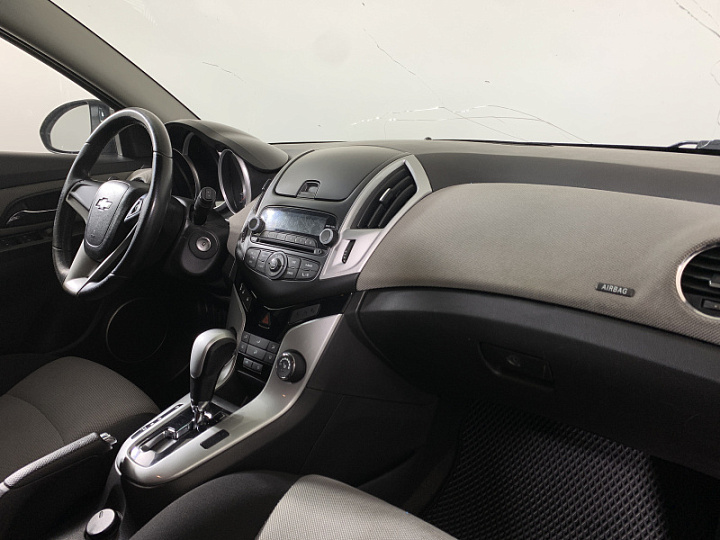 Chevrolet-GM Cruze 1.8, 2014 года, Автоматическая, ЧЕРНЫЙ МЕТАЛЛИК
