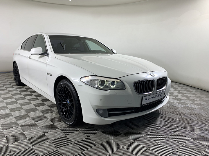 BMW 5 серии 2, 2013 года, Автоматическая, БЕЛЫЙ
