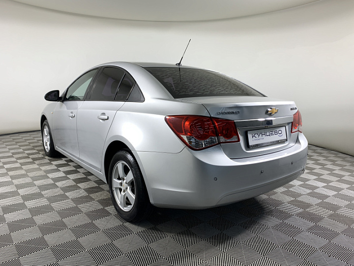 CHEVROLET Cruze 1.6, 2011 года, Автоматическая, Серебристый металлик