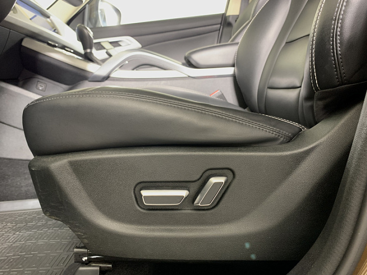 Geely Atlas 1.8, 2020 года, Автоматическая, коричневый