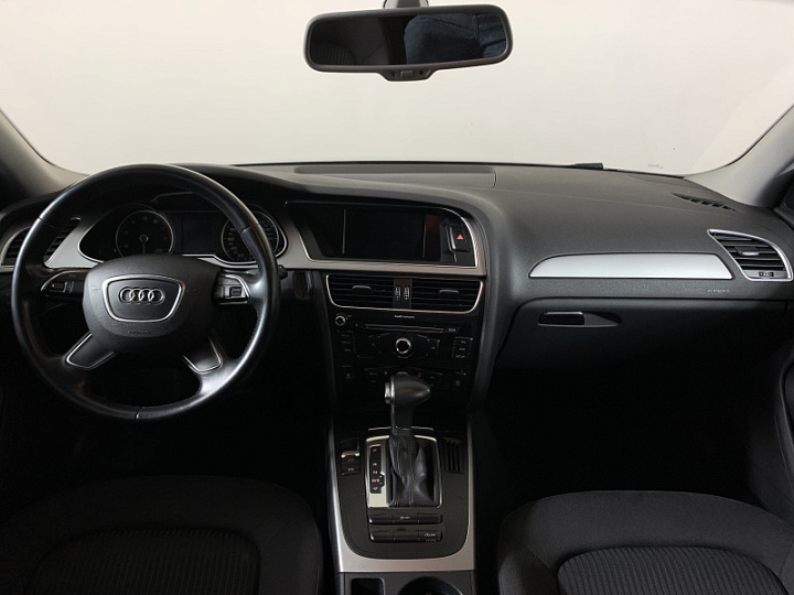 Audi A4 1.8, 2015 года, Вариатор, Черный