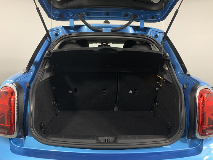 MINI Cooper 1.5, 2019 года, Автоматическая, Светло-голубой