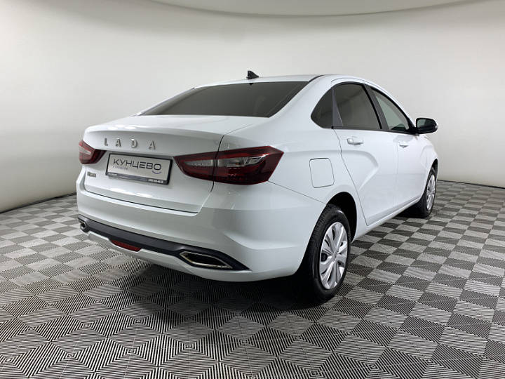 Lada Vesta 1.6, 2023 года, Механика, БЕЛЫЙ