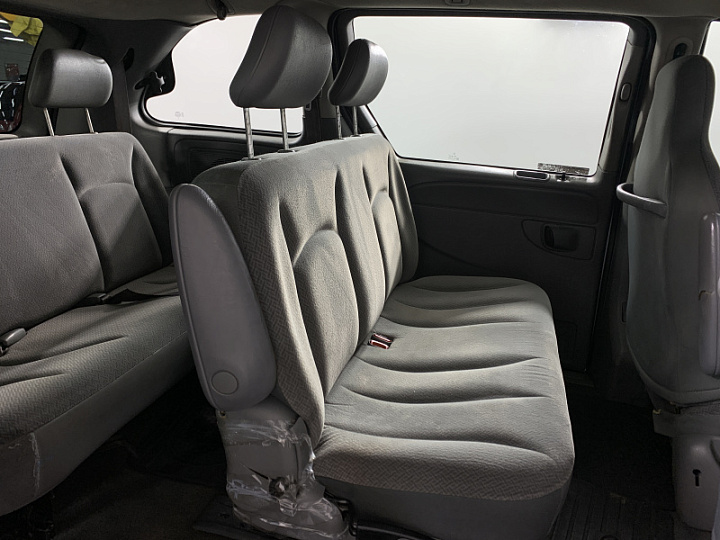 DODGE Caravan 2.4, 2004 года, Автоматическая, Серо-голубой