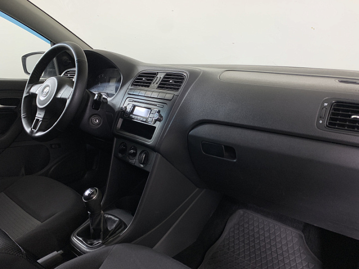 VOLKSWAGEN Polo 1.6, 2012 года, Механика, БЕЛЫЙ