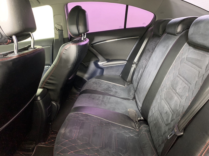 TOYOTA Avensis 1.8, 2011 года, Механика, ЧЕРНЫЙ