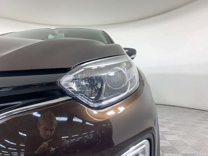 RENAULT Kaptur 1.6, 2020 года, Вариатор, КОРИЧНЕВЫЙ