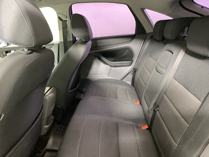 Ford Focus 1.6, 2009 года, Автоматическая, Белый