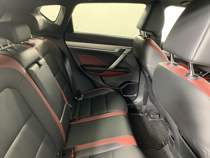 GEELY Coolray 1.5, 2022 года, Робот, БЕЛЫЙ