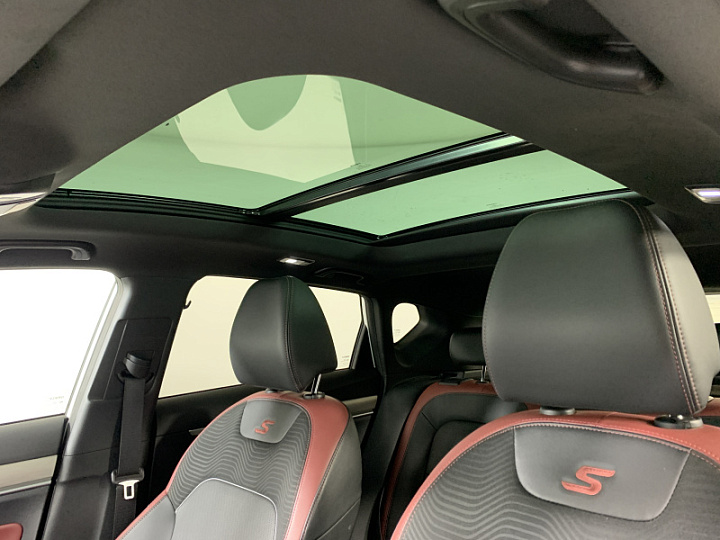 GEELY Coolray 1.5, 2022 года, Робот, БЕЛЫЙ