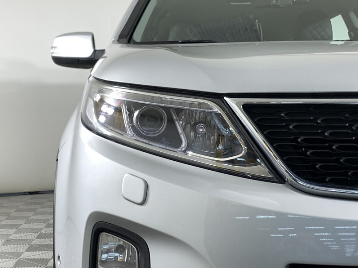 KIA Sorento 2.4, 2019 года, Автоматическая, Серебристый