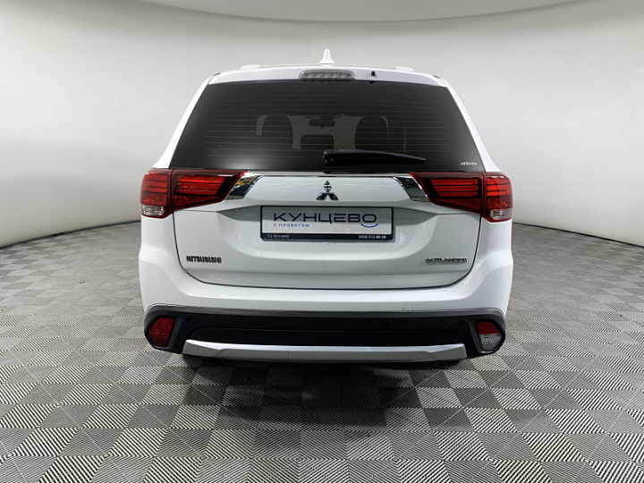 MITSUBISHI Outlander 2, 2017 года, Вариатор, БЕЛЫЙ