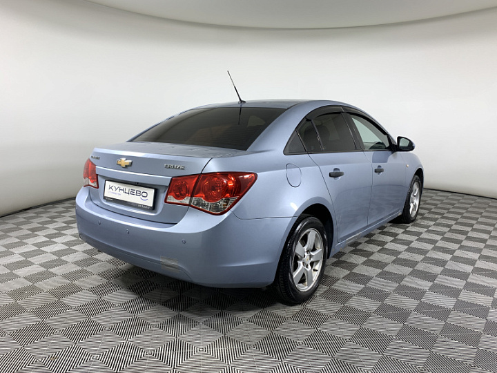 CHEVROLET Cruze 1.6, 2010 года, Механика, Серебристо-желтый