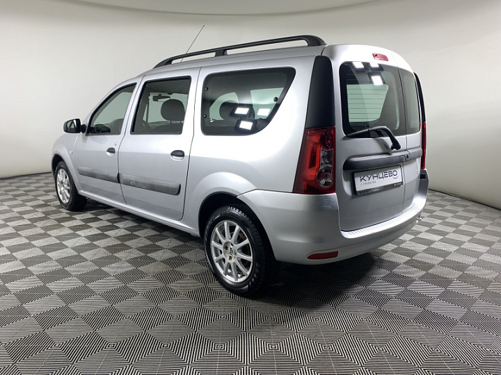 LADA (ВАЗ) Largus 1.6, 2018 года, Механика, Белый