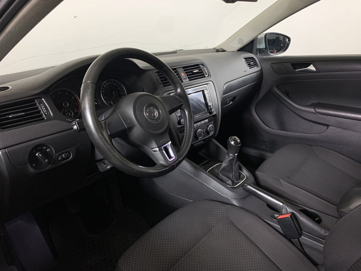 Volkswagen Jetta 1.4, 2014 года, Механика, Серебристый