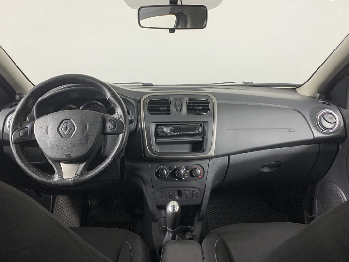 RENAULT Sandero Stepway 1.6, 2015 года, Механика, БЕЖЕВЫЙ