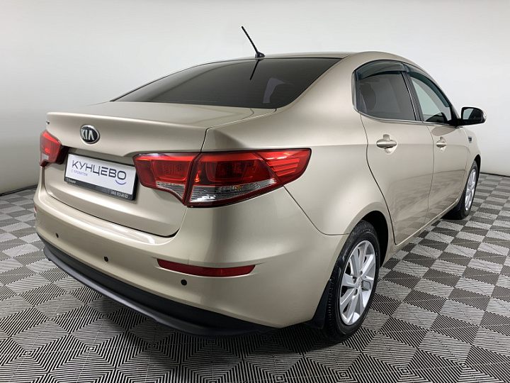 KIA Rio 1.6, 2015 года, Автоматическая, БЕЖЕВЫЙ