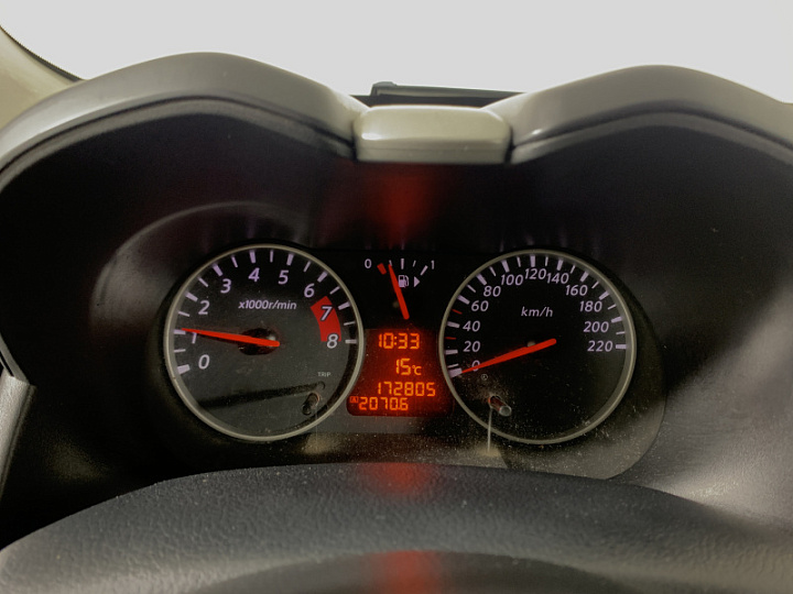 NISSAN Note 1.4, 2011 года, Механика, Серебристый