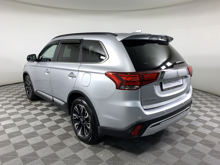 MITSUBISHI Outlander 2.4, 2021 года, Автоматическая, СЕРЫЙ