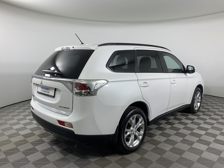 MITSUBISHI Outlander 2, 2013 года, Вариатор, БЕЛЫЙ