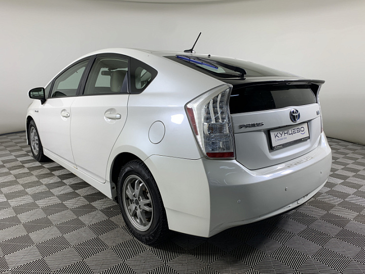 TOYOTA Prius 1.8, 2009 года, Автоматическая, БЕЛЫЙ
