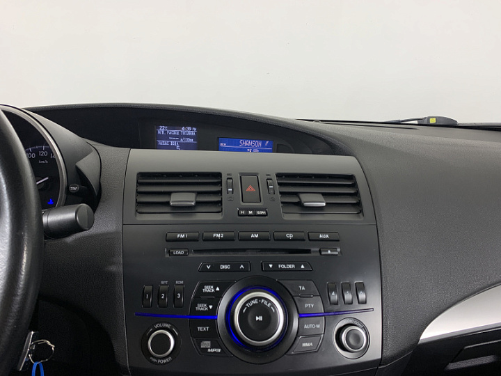 MAZDA 3 1.6, 2013 года, Автоматическая, БЕЛЫЙ