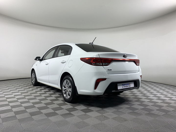 KIA Rio 1.6, 2018 года, Автоматическая, БЕЛЫЙ