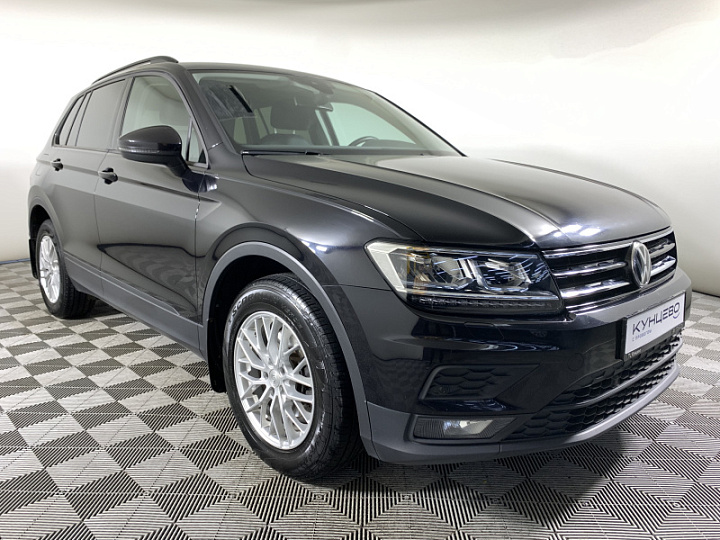 Volkswagen Tiguan 1.4, 2020 года, Робот, Черный