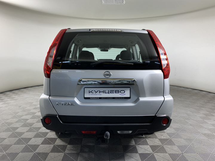 NISSAN X-Trail 2, 2012 года, Механика, Серебристый