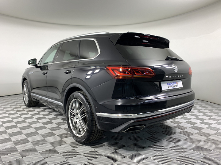 VOLKSWAGEN Touareg 2, 2020 года, Автоматическая, ЧЕРНЫЙ
