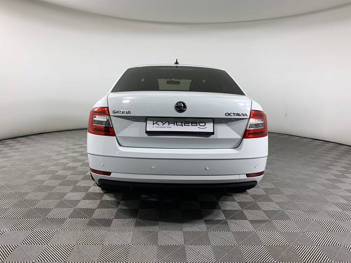 SKODA Octavia 1.6, 2019 года, Автоматическая, БЕЛЫЙ