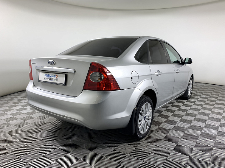 FORD Focus 1.6, 2009 года, Механика, Серебристый