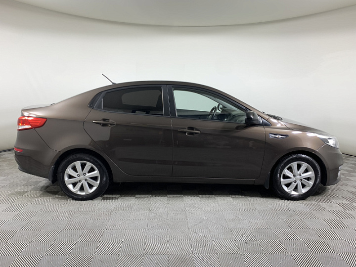 KIA Rio 1.6, 2016 года, Автоматическая, Коричневый