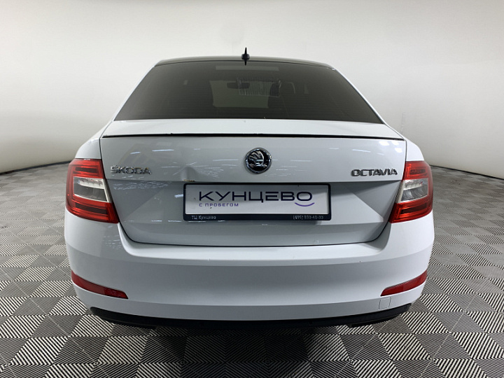 SKODA Octavia 1.8, 2016 года, Робот, БЕЛЫЙ