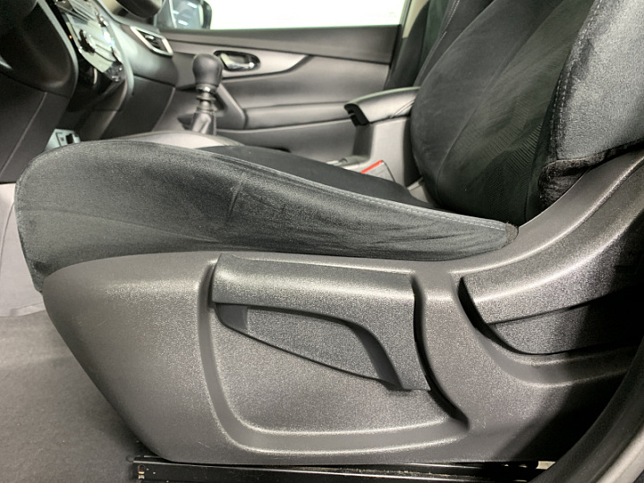 NISSAN X-Trail 2, 2017 года, Механика, ЧЕРНЫЙ